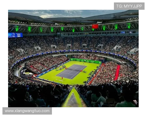 上海网球队状态揭秘:网球巨献背后的训练与挑战分析 上海网球队状态揭秘:网球巨献背后的训练与挑战分析