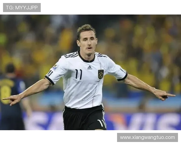 全球知名足球明星姓名汇总及其成就介绍 全球知名足球明星姓名汇总及其成就介绍