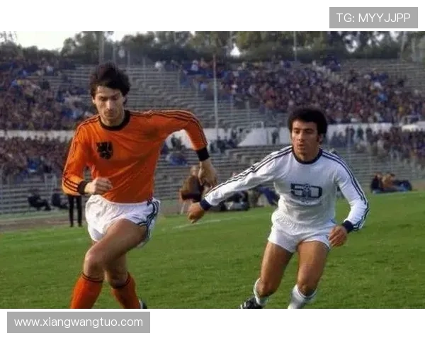 足球明星在粤语中的独特称呼与文化解读探讨