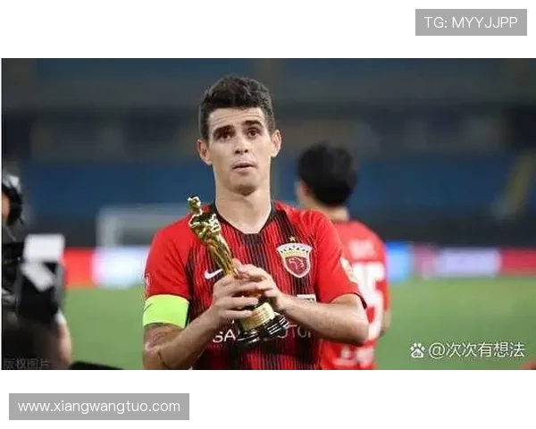 足球明星洗发膏带来的魅力与自信让你在球场外也能闪耀光芒